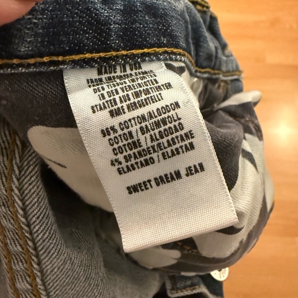 Lucky Brand Women’s Jeans - Host pick 🎉 - Picture 9 of 9